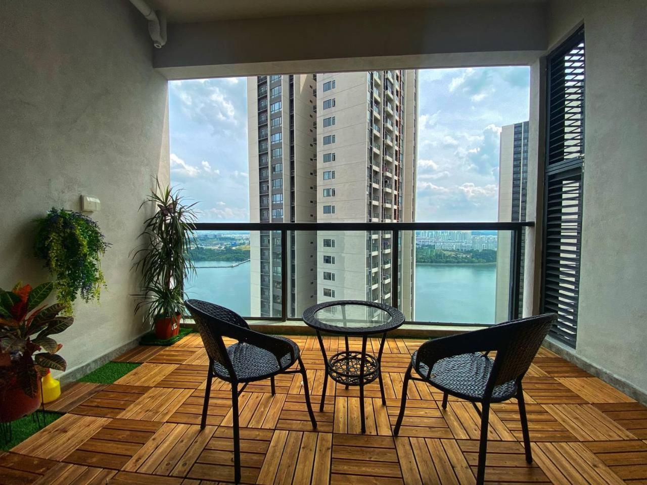 R&F Princess Cove Jb Apartment Suites By Sc Homestay Джохор-Бару Экстерьер фото